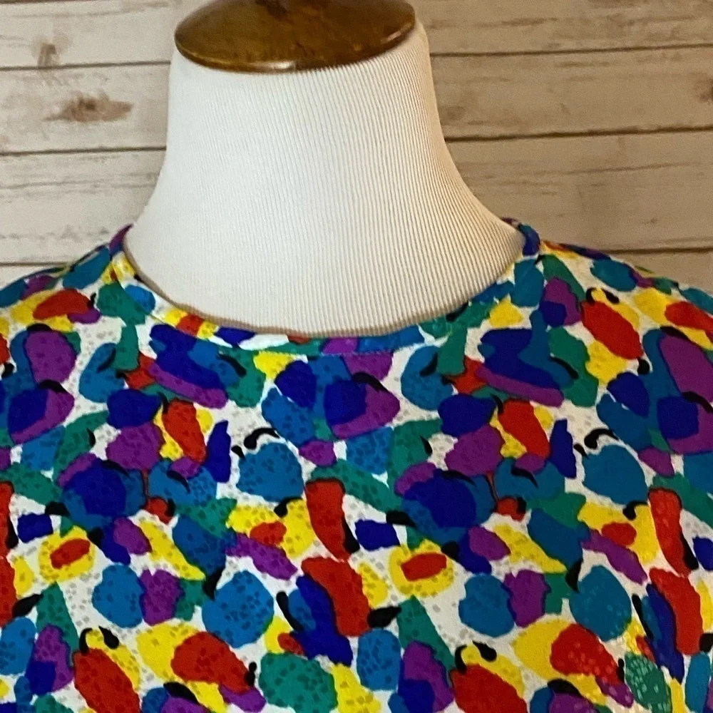 Vintage Talbots bright multicolored short sleeve blouse Size 12